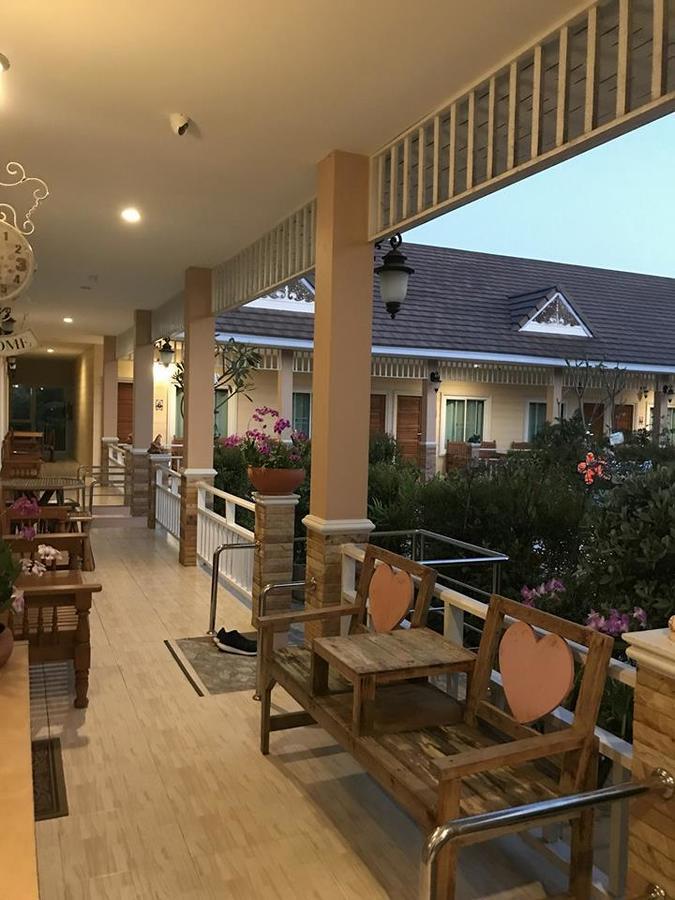 Suksopha Resort Prachuap Khiri Khan Extérieur photo