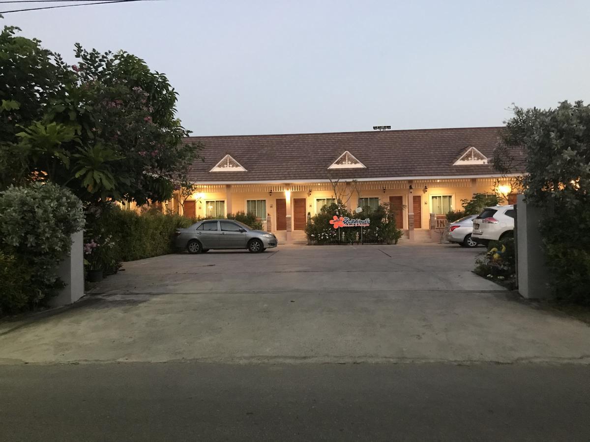 Suksopha Resort Prachuap Khiri Khan Extérieur photo